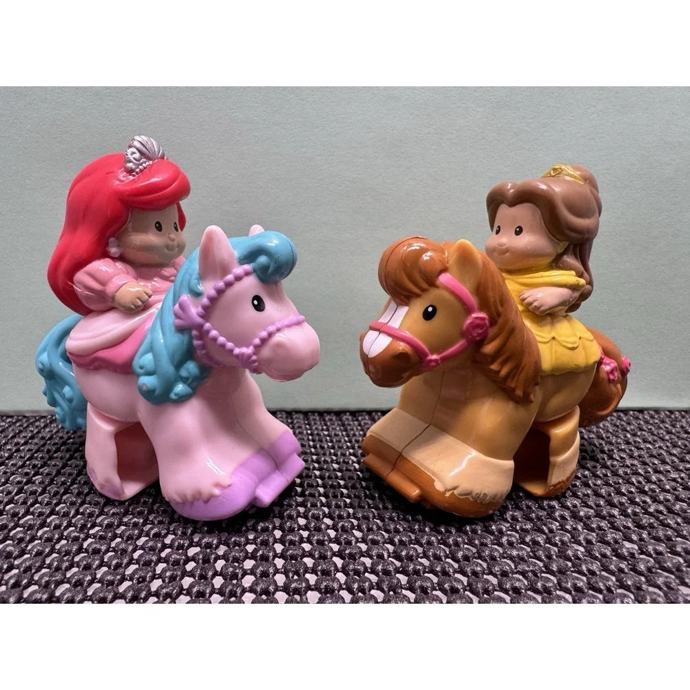 Fisher-Price Little People Klip Klop Disney Princesses Belle & Ariel